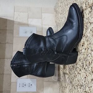 Born Karin Black Leather Boots